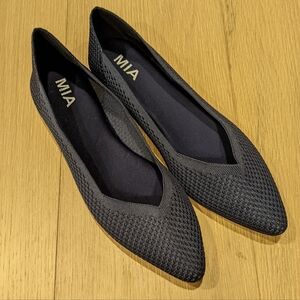 MIA Women's Navy Flats